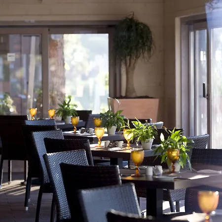 Portobay Falesia Албуфейра