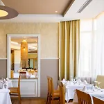 Portobay Falesia 4*