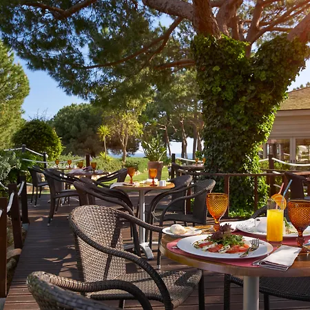 Готель Portobay Falesia Албуфейра