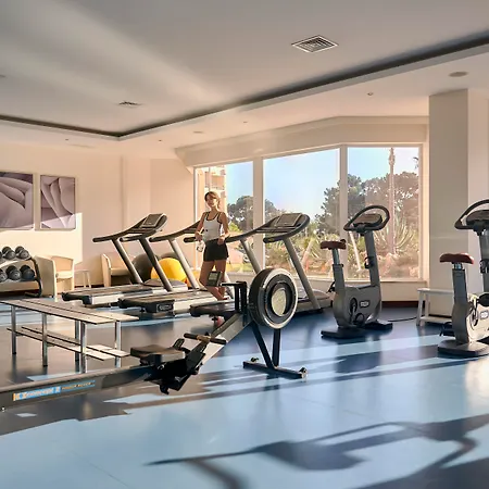 Готель Portobay Falesia 4*