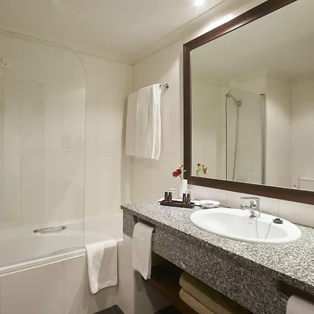 Portobay Falesia Hotel 4*