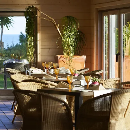 Portobay Falesia Готель