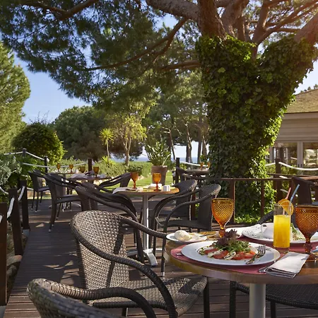 Готель Portobay Falesia Албуфейра