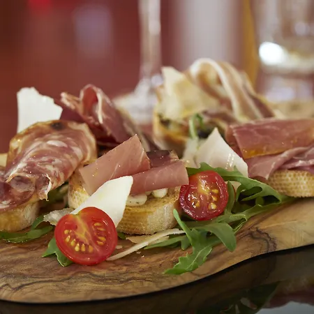 Ξενοδοχείο Portobay Falesia 4*