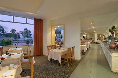 Portobay Falesia Готель Албуфейра