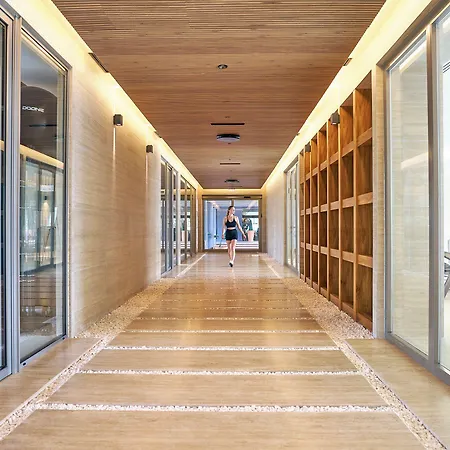 Hotel Portobay Falesia 4*