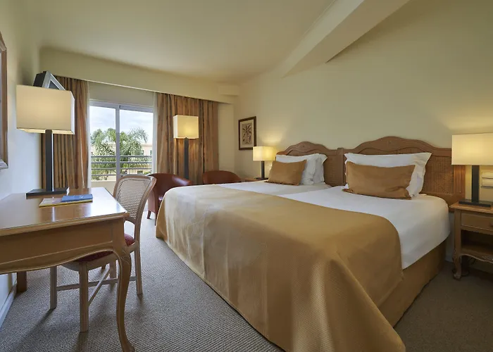 Portobay Falesia Hotell