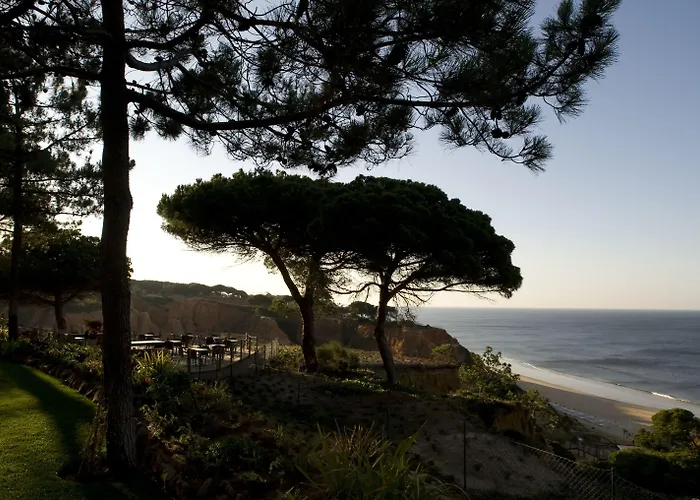 Portobay Falesia Hotell 4*