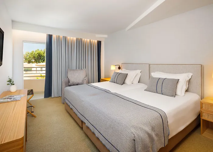 Hotell Portobay Falesia 4*